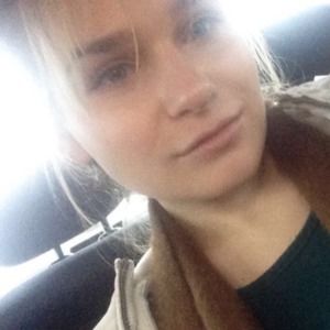 Meet your Posher, Arabella